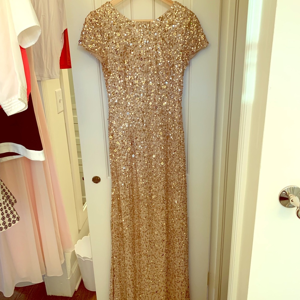 Adrianna Papell Short Sleeve Sequin Gown - Gold